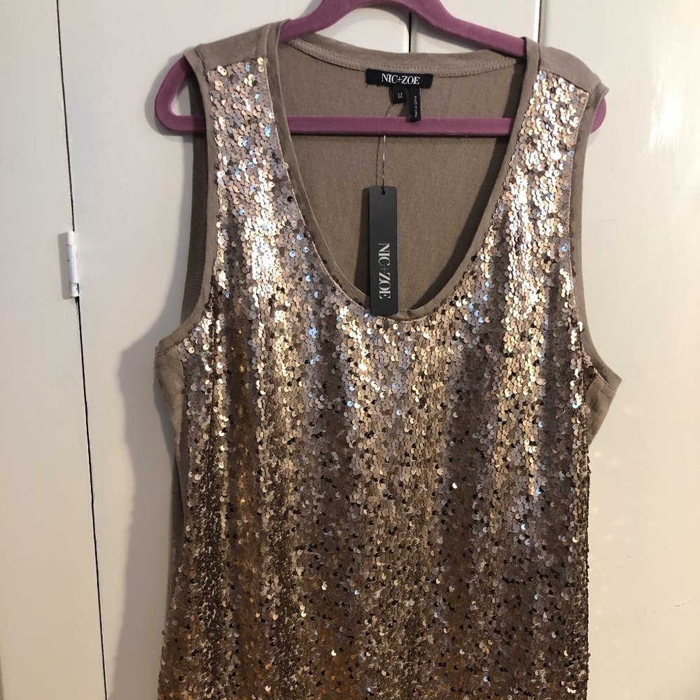 "New" Nic+Zoe Sleeveless Sequin Top